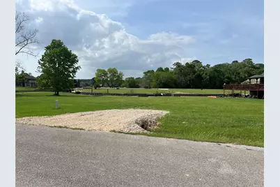 160 Wildwood Lake Drive N, Huntsville, TX 77340 - Photo 2