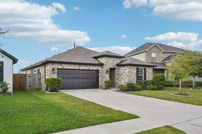 415 Barrios Bay Lane, La Porte, TX 77571 - Photo 1