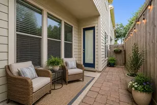 2332 Naomi St, Houston, TX 77054 - Photo 8