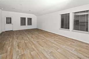 4227 Bedwyn Bay Dr, Fulshear, TX 77441 - Photo 4