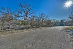 100 Choctaw Crest, Somerville, TX 77879 - Photo 24