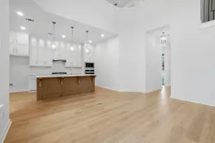 332 Fields Ln, Montgomery, TX 77316 - Photo 8