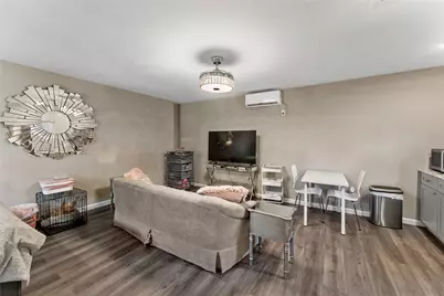 5256 Leeland Street, Houston, TX 77023 - Photo 24