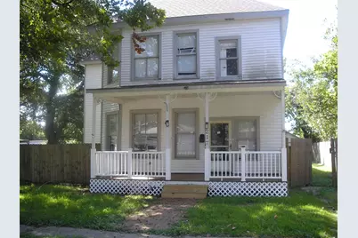 217 3rd Avenue N, Texas City, TX 77590 - Photo 1