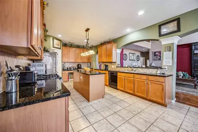 2401 Sail Port Street, Pearland, TX 77584 - Photo 12