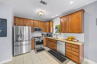 910 Apollo Street, New Caney, TX 77357 - Photo 8