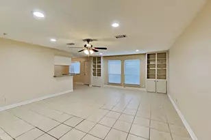 16395 Havenpark Dr, Houston, TX 77059 - Photo 4
