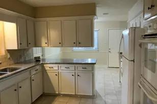 16395 Havenpark Dr, Houston, TX 77059 - Photo 6