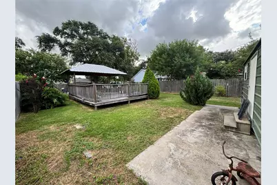 2213 1st Avenue N, Texas City, TX 77590 - Photo 16