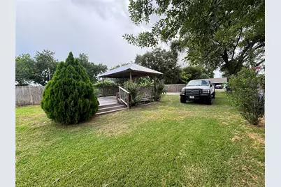 2213 1st Avenue N, Texas City, TX 77590 - Photo 26