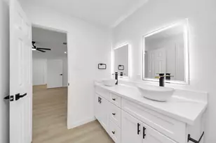 13335 Balmore Cir Circle, Houston, TX 77069 - Photo 12