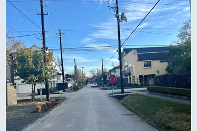 417 Malone Street, Houston, TX 77007 - Photo 2