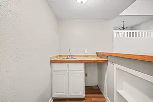 18222 Bal Harbour Dr, Houston, TX 77058 - Photo 14