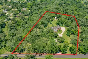 1635 Bayou Dr, Lake Jackson, TX 77566 - Photo 4