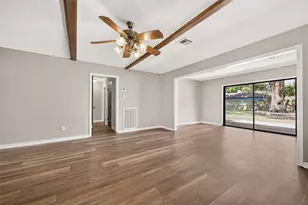 11710 N Petersham Dr, Houston, TX 77031 - Photo 12