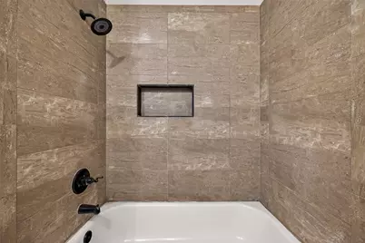 11710 N Petersham Drive, Houston, TX 77031 - Photo 36
