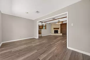 11710 N Petersham Dr, Houston, TX 77031 - Photo 14