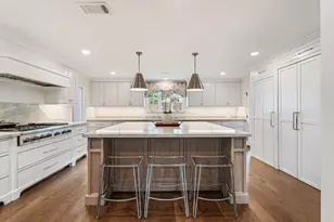 13926 Woodthorpe Ln, Houston, TX 77079 - Photo 16