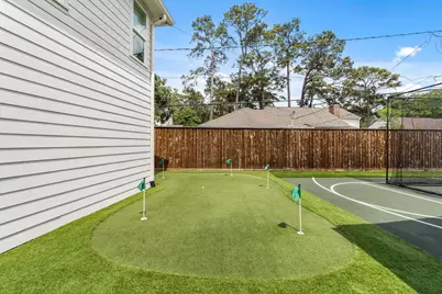 13926 Woodthorpe Lane, Houston, TX 77079 - Photo 44