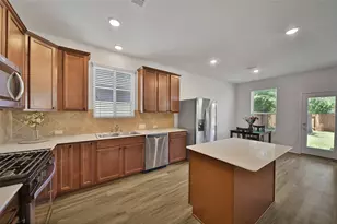 4343 Roaring Timber Dr, Conroe, TX 77304 - Photo 14