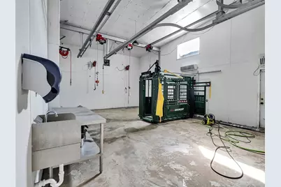 2024 Beverly Lane, Sealy, TX 77474 - Photo 34