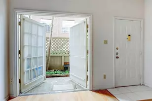 8055 Cambridge St, Houston, TX 77054 - Photo 14