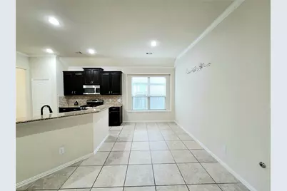 7506 Amber Village Circle, Richmond, TX 77407 - Photo 6