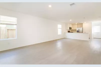 1536 Sunset Ridge Drive, Conroe, TX 77303 - Photo 4