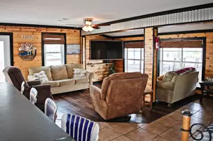 43 Pr 670, Matagorda, TX 77457 - Photo 8
