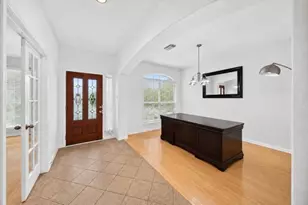 15306 Russelfern Ln, Houston, TX 77049 - Photo 4