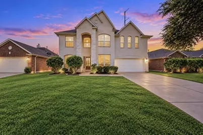 15306 Russelfern Ln, Houston, TX 77049 - Photo 2