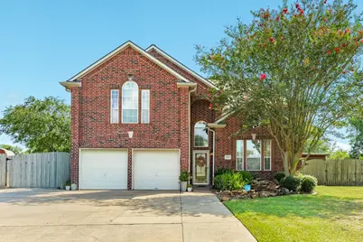 808 S Belle Drive, Angleton, TX 77515 - Photo 2