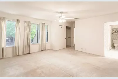 152 Litchfield Lane, Houston, TX 77024 - Photo 22