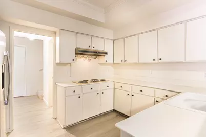 152 Litchfield Lane, Houston, TX 77024 - Photo 14