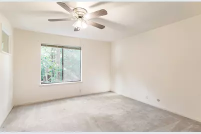 152 Litchfield Lane, Houston, TX 77024 - Photo 28
