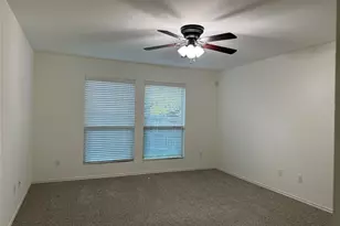 962 Oak Lynn Dr, Conroe, TX 77378 - Photo 20