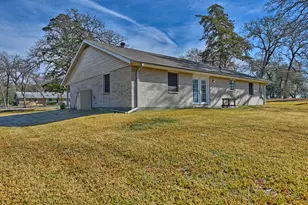 319 Shady Acres Ln, Brenham, TX 77833 - Photo 30