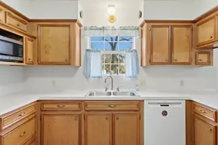 319 Shady Acres Ln, Brenham, TX 77833 - Photo 6