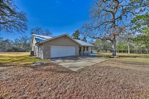 319 Shady Acres Ln, Brenham, TX 77833 - Photo 32