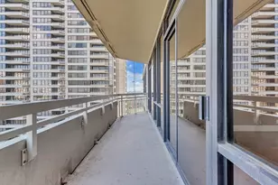 14 Greenway Plz, Houston, TX 77046 - Photo 4