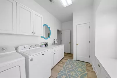 696 Villa Drive, Crystal Beach, TX 77650 - Photo 28