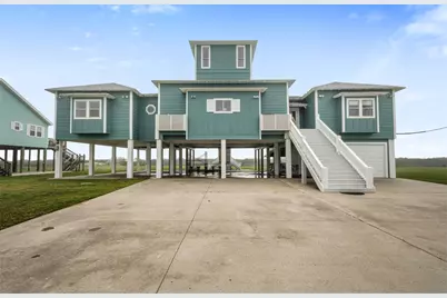 696 Villa Drive, Crystal Beach, TX 77650 - Photo 36