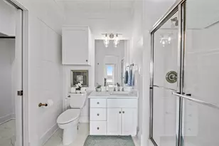 696 Villa Dr, Crystal Beach, TX 77650 - Photo 24