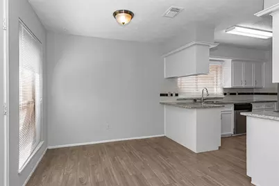 2710 Green Fields Drive, Sugar Land, TX 77479 - Photo 6