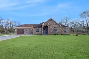 7599 County Rd 3, Sweeny, TX 77480 - Photo 1