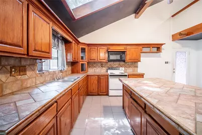 27607 Decker Woods Drive, Magnolia, TX 77354 - Photo 8