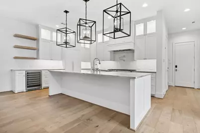 2320 Bartlett Street, Houston, TX 77098 - Photo 8