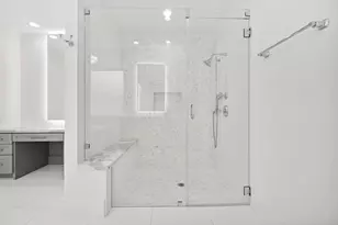 2320 Bartlett St, Houston, TX 77098 - Photo 16