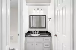 1703 Woodland Springs St, Houston, TX 77077 - Photo 36