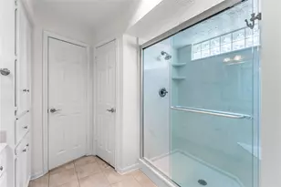 1703 Woodland Springs St, Houston, TX 77077 - Photo 28